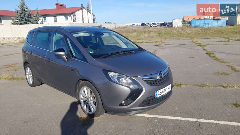 Минивэн Opel Zafira Tourer 2015 в Виннице