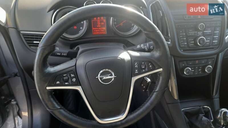 Минивэн Opel Zafira Tourer 2015 в Виннице