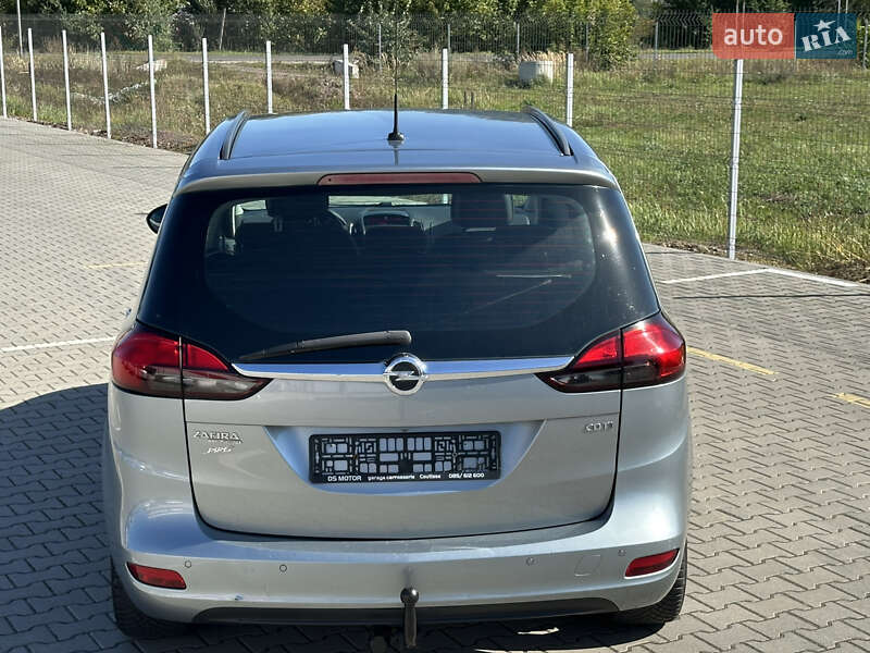 Мінівен Opel Zafira Tourer 2012 в Нововолинську