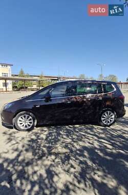 Минивэн Opel Zafira Tourer 2013 в 