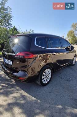Минивэн Opel Zafira Tourer 2013 в 