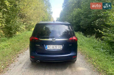 Мінівен Opel Zafira Tourer 2012 в 