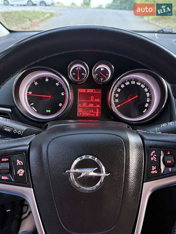 Минивэн Opel Zafira Tourer 2012 в Львове