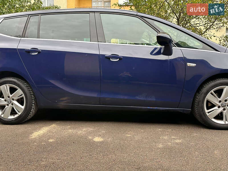 Мінівен Opel Zafira Tourer 2013 в Рівному