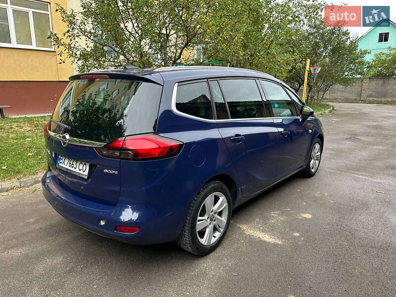 Мінівен Opel Zafira Tourer 2013 в Рівному