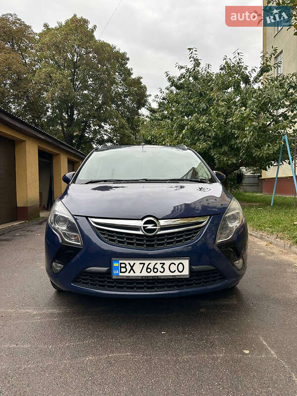 Мінівен Opel Zafira Tourer 2013 в Рівному