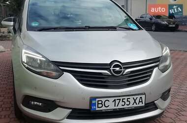 Минивэн Opel Zafira Tourer 2018 в Стрые
