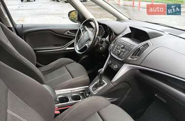 Минивэн Opel Zafira Tourer 2014 в 