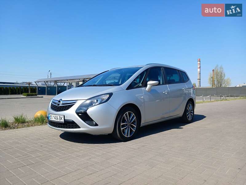 Мінівен Opel Zafira Tourer 2015 в Черкасах фото 2 Мінівен Opel Zafira Tourer 2015 в Черкасах