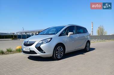 Мінівен Opel Zafira Tourer 2015 в  фото 2 Мінівен Opel Zafira Tourer 2015 в