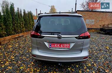 Минивэн Opel Zafira Tourer 2013 в 