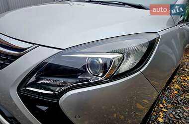 Минивэн Opel Zafira Tourer 2013 в 