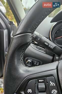 Минивэн Opel Zafira Tourer 2013 в 