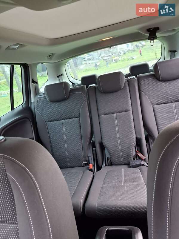 Мінівен Opel Zafira Tourer 2014 в Тернополі