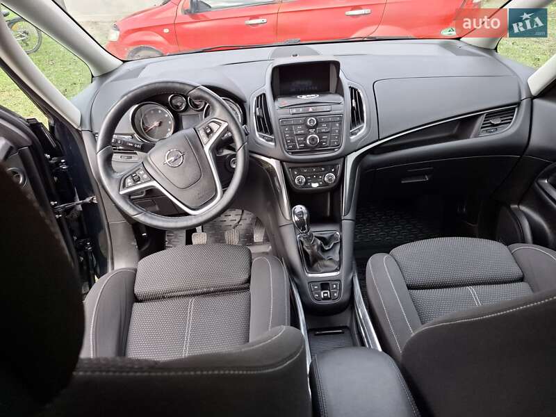 Мінівен Opel Zafira Tourer 2014 в Тернополі