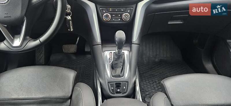 Минивэн Opel Zafira Tourer 2017 в Киеве