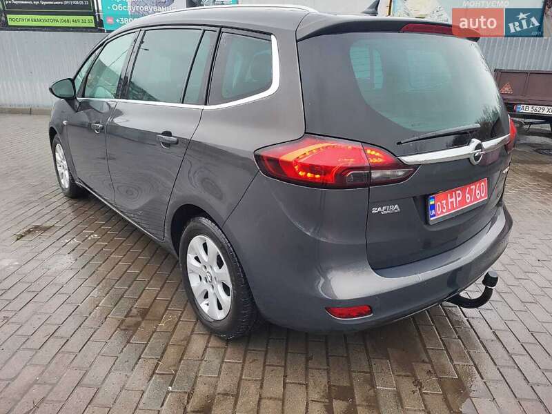Минивэн Opel Zafira Tourer 2015 в Виннице фото 3 Минивэн Opel Zafira Tourer 2015 в Виннице