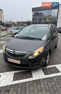 Минивэн Opel Zafira Tourer 2012 в Ровно