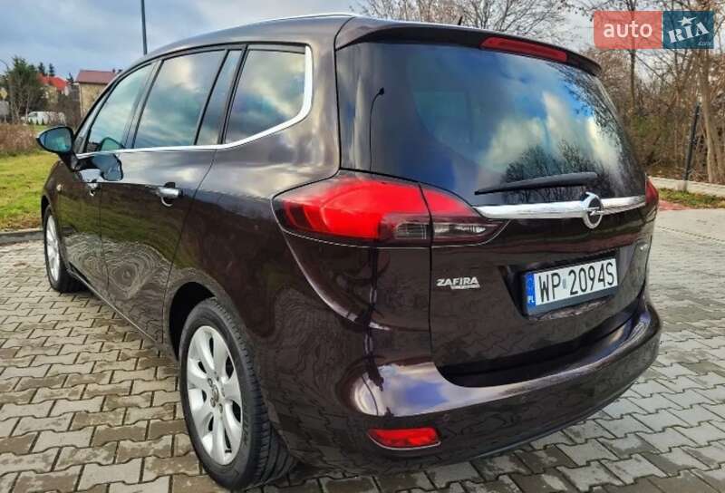 Минивэн Opel Zafira Tourer 2012 в Полтаве фото 3 Минивэн Opel Zafira Tourer 2012 в Полтаве