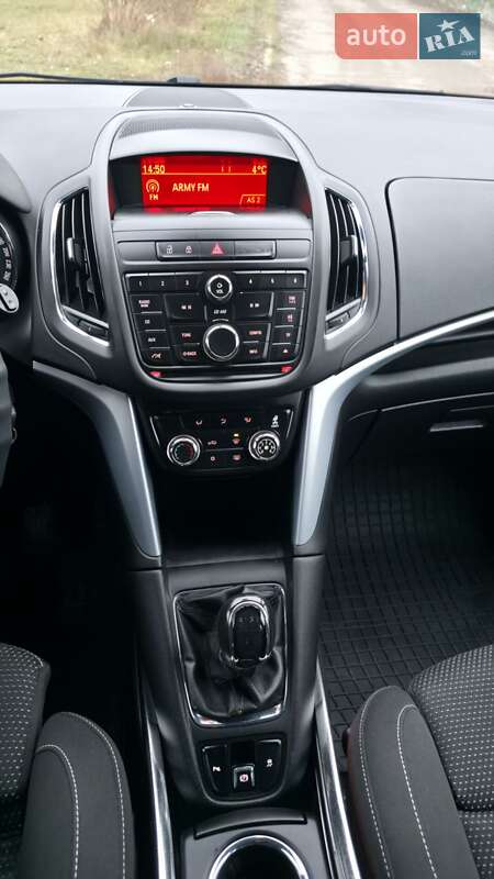 Минивэн Opel Zafira Tourer 2013 в Сумах фото 9 Минивэн Opel Zafira Tourer 2013 в Сумах