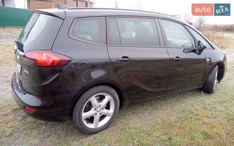 Мінівен Opel Zafira Tourer 2017 в Хмільнику