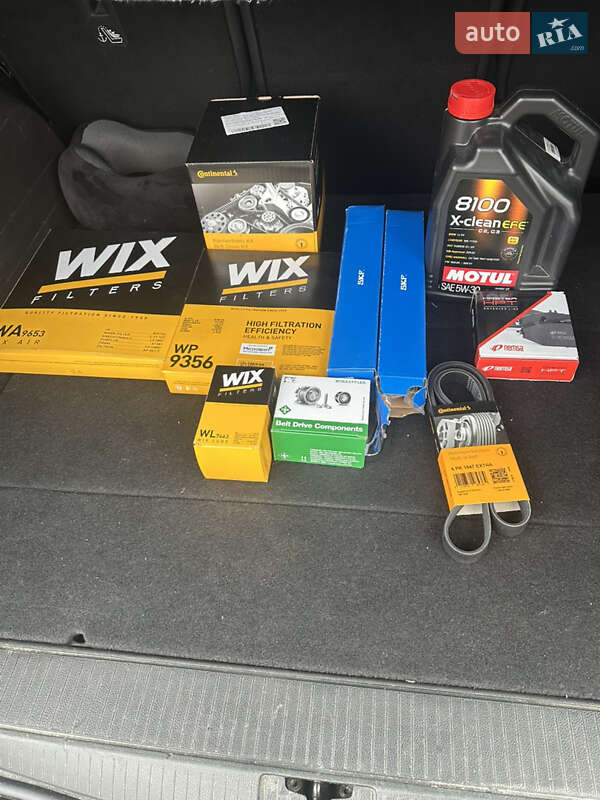 Минивэн Opel Zafira Tourer 2012 в Ивано-Франковске