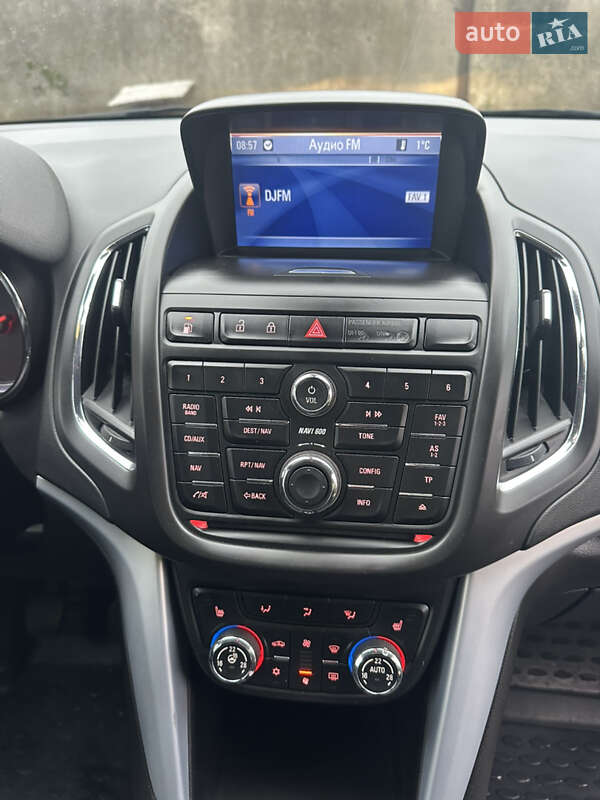 Мінівен Opel Zafira Tourer 2012 в Хоролі