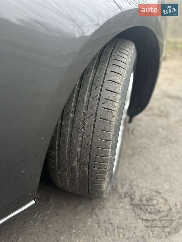 Мінівен Opel Zafira Tourer 2012 в Хоролі