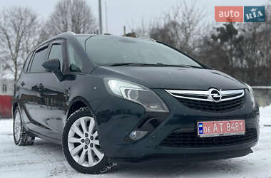Мінівен Opel Zafira Tourer 2015 в Житомирі