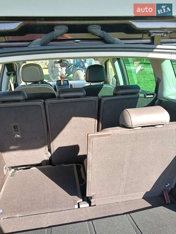 Минивэн Opel Zafira Tourer 2013 в Жовкве