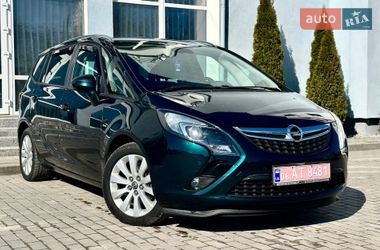 Минивэн Opel Zafira Tourer 2015 в Житомире
