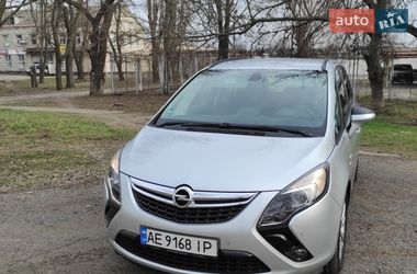 Минивэн Opel Zafira Tourer 2013 в Кривом Роге