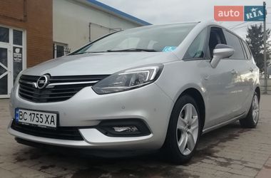 Минивэн Opel Zafira Tourer 2018 в Стрые