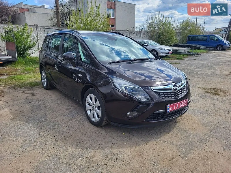 Opel Zafira Tourer