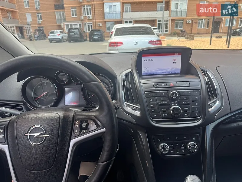 Opel Zafira Tourer 2015 VIN W0LPE9E72F1039331 фото оголошення 9 з 38