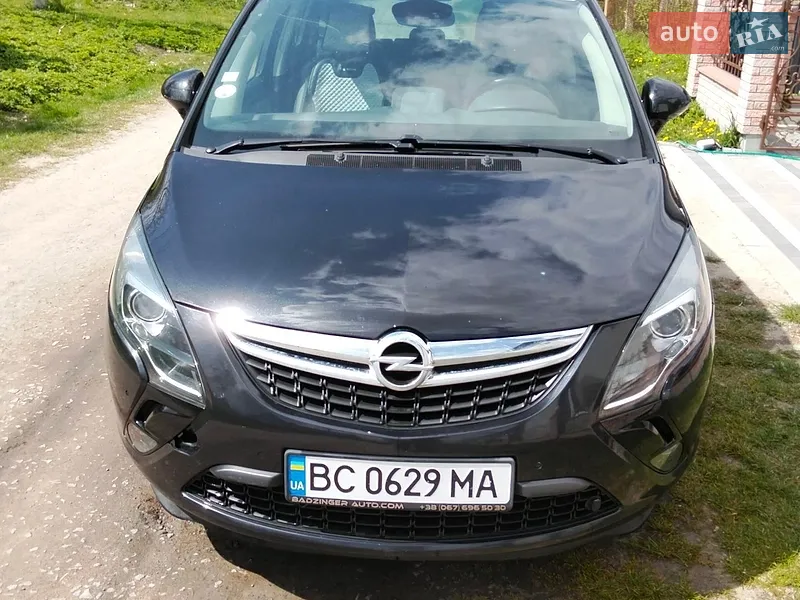Opel Zafira Tourer