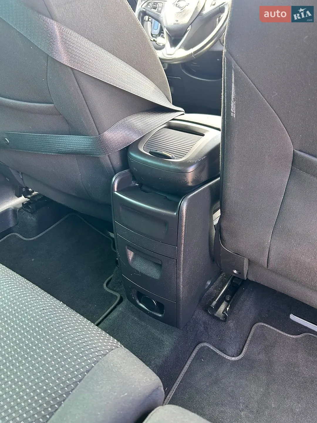 2017 Opel Zafira - мініатюра 31