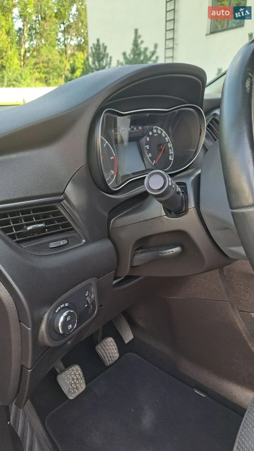2017 Opel Zafira - мініатюра 11