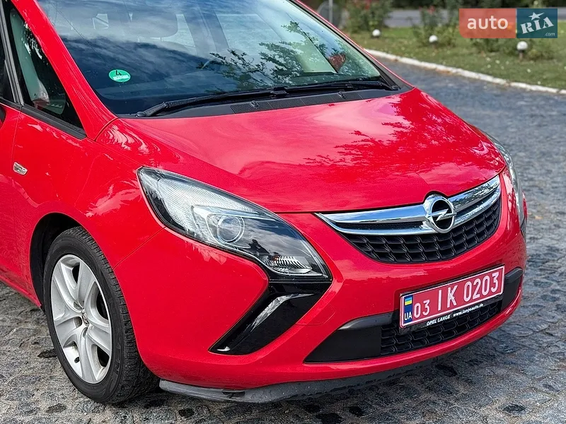 Opel Zafira Tourer