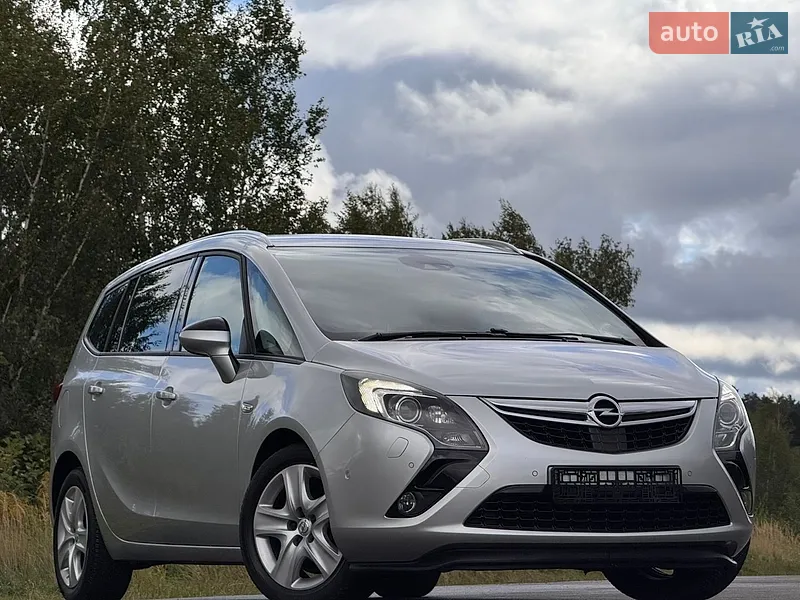 Opel Zafira Tourer