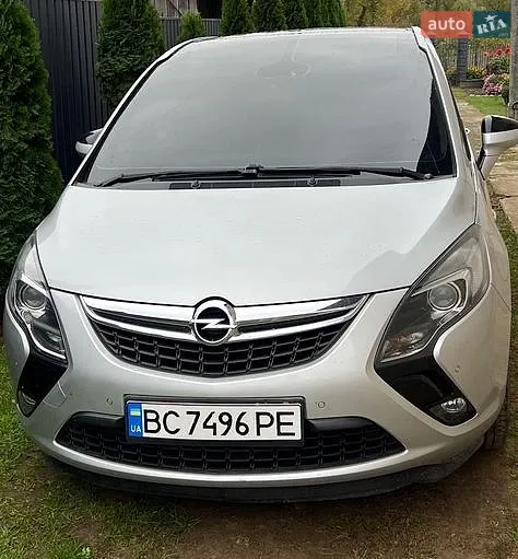 Opel Zafira Tourer