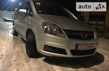  Opel Zafira 2008 в Ровно