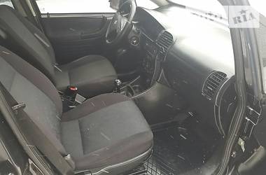 Мінівен Opel Zafira 2001 в 