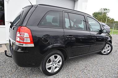 Минивэн Opel Zafira 2010 в Дрогобыче