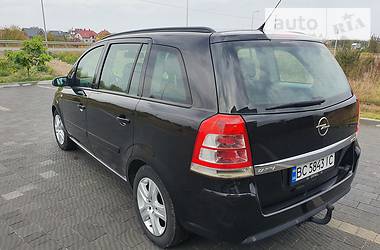 Минивэн Opel Zafira 2008 в Стрые