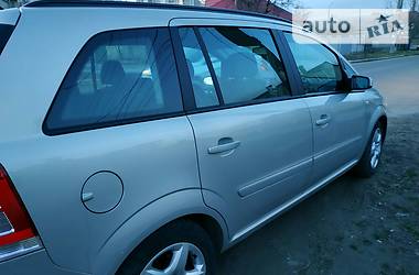 Минивэн Opel Zafira 2008 в Измаиле