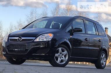 Универсал Opel Zafira 2008 в Дрогобыче