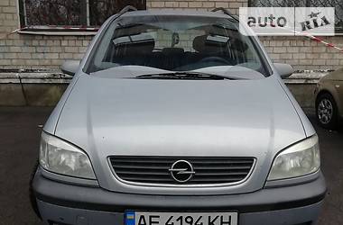 Универсал Opel Zafira 2000 в Днепре