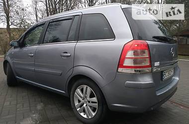 Минивэн Opel Zafira 2009 в Дрогобыче