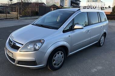 Минивэн Opel Zafira 2006 в Владимир-Волынском